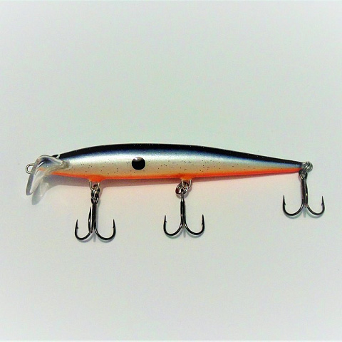 Воблер Ярви Таймень цвет 47