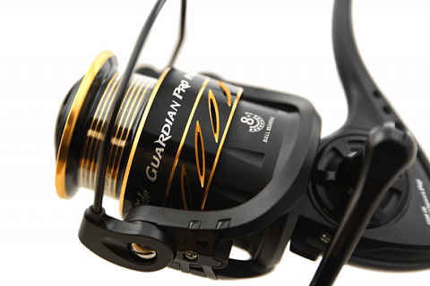 Катушка безынерционная фидерная Black Side Guardian PRO 4500FD (8+1 подш.)