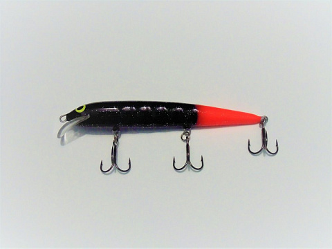 Воблер Ярви Сандал цвет 37